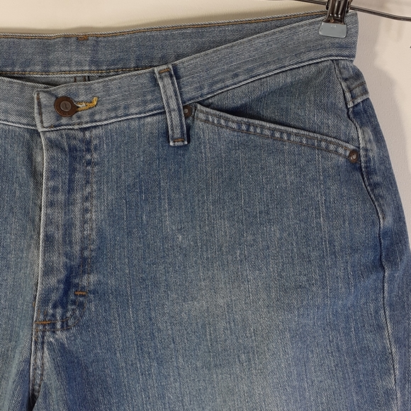 Riders Light Blue Jean Capris 16 - Picture 5 of 16